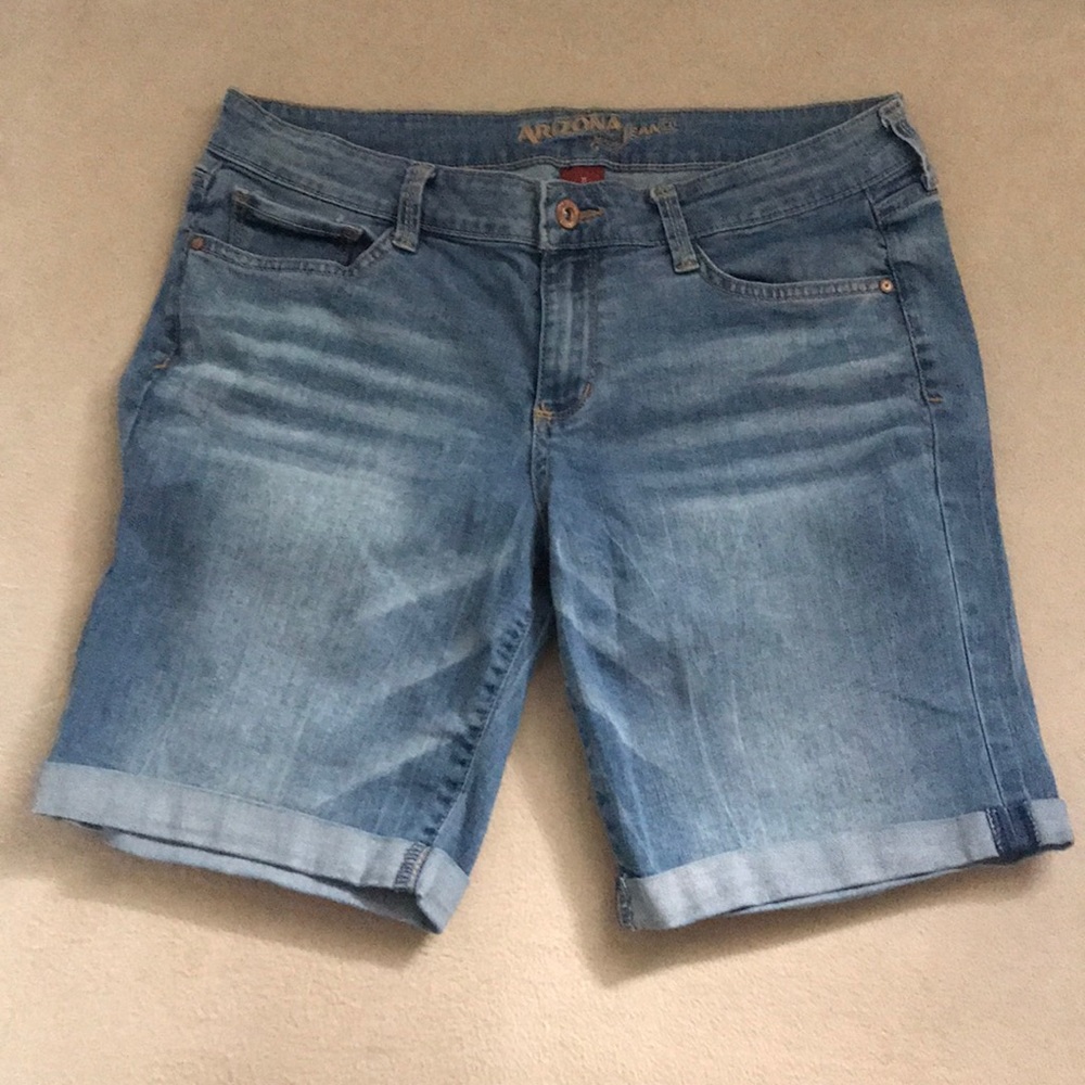 Women’s jean shorts